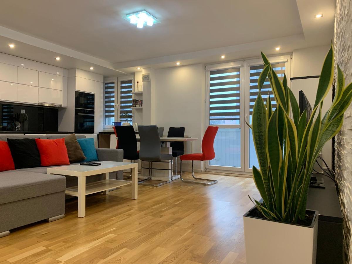 P&D Apartament W Okolicy Dworca Zachodni Lägenhet Warszawa Exteriör bild