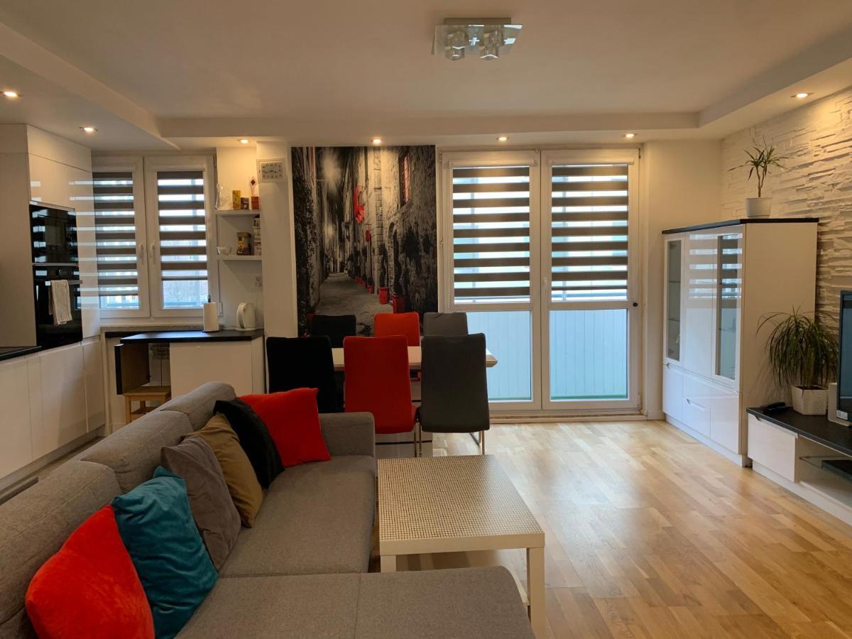 P&D Apartament W Okolicy Dworca Zachodni Lägenhet Warszawa Exteriör bild